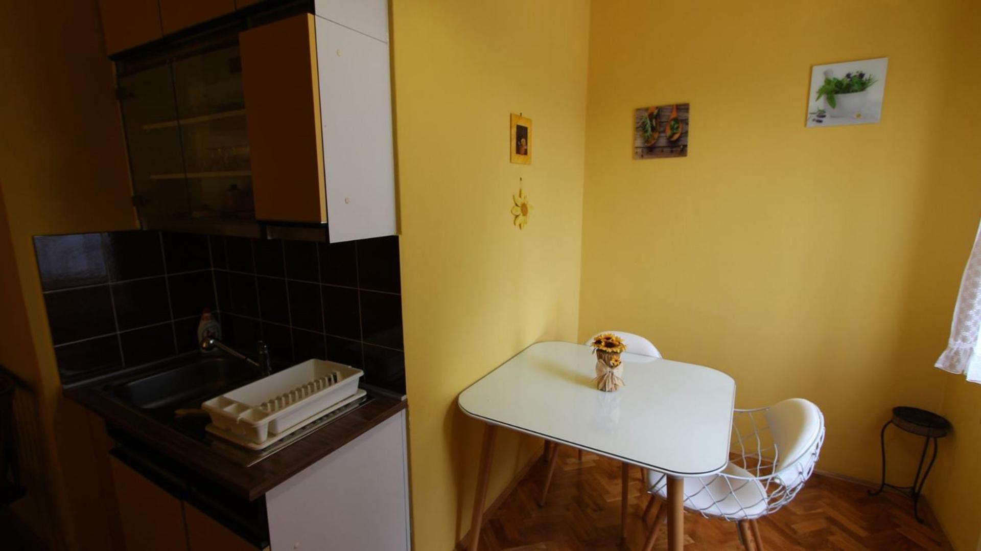 Apartment Studio Ljutic Малинська Екстер'єр фото